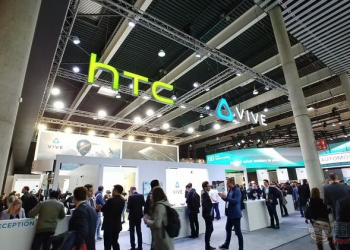 HTC U12+ 外型照片洩漏，除了 S845 處理器，還有水漾玻璃、前後雙鏡頭