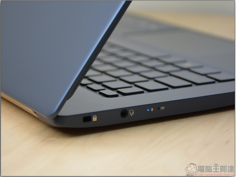 Acer Swift 5 輕薄商務筆電開箱評測 ，品味人士最愛的不凡質感 - 電腦王阿達