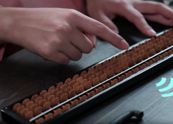 2018 Google 愚人節 惡搞合集 滑行輸入法實體化、威利在哪裡遊戲等 - 電腦王阿達