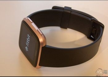 Fitbit Versa 正式發售，同步宣告 Fitbit Pay 搭配七家銀行在台啟用