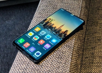 vivo NEX將鎖定5項「黑科技」 加入22.5W快充、螢幕下指紋辨識功能縮水