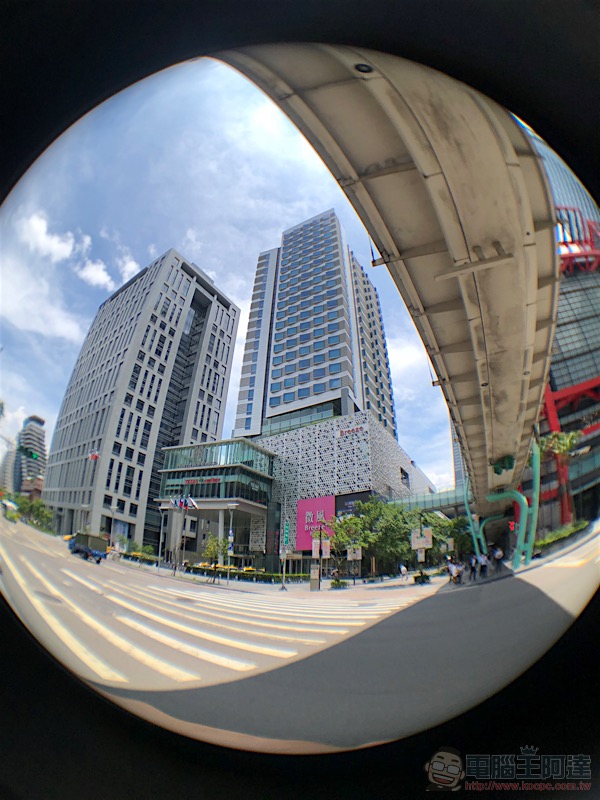 ShiftCam 2.0 開箱 實拍：iPhone X 滑動上膛，秒換外接鏡頭的強大手機殼 - 電腦王阿達