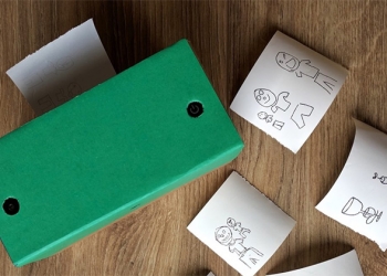 藝術家 DIY 打造以《 Quick，Draw！》為核心的 AI 塗鴉拍立得