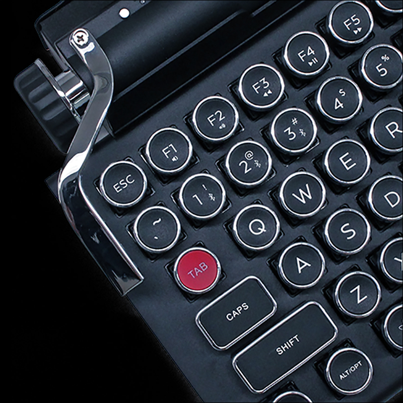 《 惡靈古堡2 重製版 》聯名 Qwerkywriter 推打字機藍牙機械式鍵盤 - 電腦王阿達