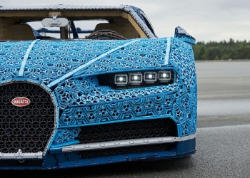 LEGO樂高 打造1：1的 Bugatti Chiron 超跑樂高版，還真的可以開！