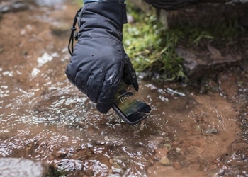 Google 開始針對 三防手機 發出認證，標準化讓消費者更容易辨識