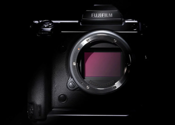 富士中片幅再推小改款 GFX 50R ，但重點在  1 億畫素新機啊！