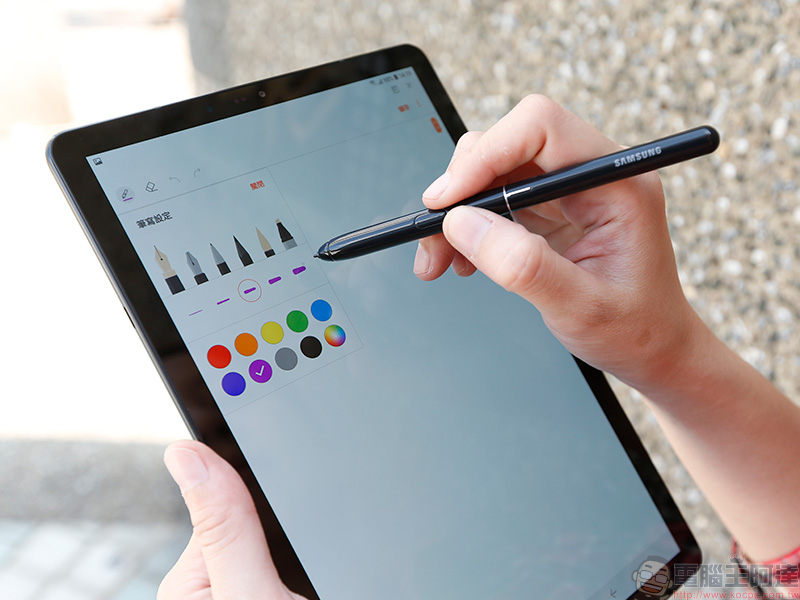 Samsung Galaxy Tab S4 暢快大螢幕平板 開箱、評測、實測 ， 影音響宴 隨時開演 - 電腦王阿達