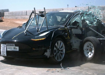 美國高速公路安全管理局認證 TESLA Model 3 是全世界最安全的汽車