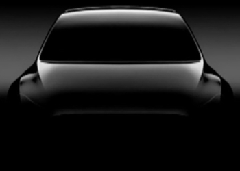 Elon Musk 透露 Tesla Model Y 跨界休旅現已準備投產