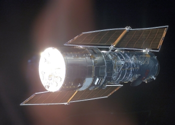 重開機治百病！哈伯望遠鏡故障，工程師關機再開後復活