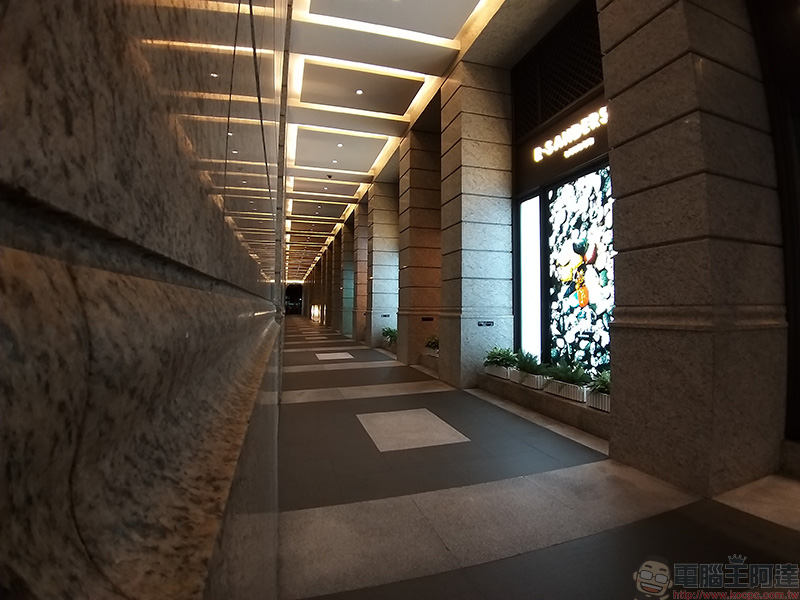 中階新機 Samsung Galaxy A9 上手實測、實拍，四鏡頭比你想的更厲害 - 電腦王阿達