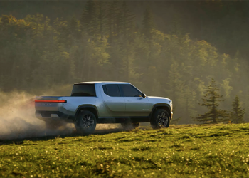 全電貨卡 Rivian R1T 登場，擁有夢幻規格與夢幻價位