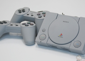 迷你復刻 PlayStation Classic 開箱啦！ 重溫情懷的小巧機身與復古遊戲