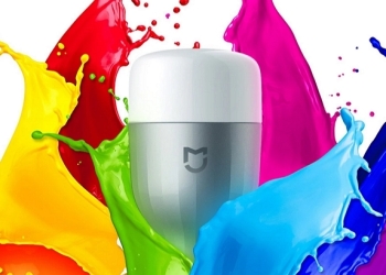 經濟實惠的 米家 LED 智慧燈泡 彩光版