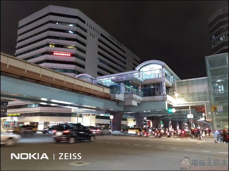 Nokia 8.1 夜間攝影樣張 - 04
