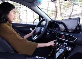 Hyundai 推出全球首款車輛智慧指紋技術 ，不只能解鎖、還能啟動車輛