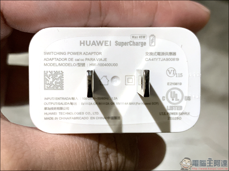 TOOTO 開箱 、評測 ：PD1 快充充電器、USB-C to C PD5A 充電線、USB-C to A 充電線(支援華為40W快充) - 電腦王阿達