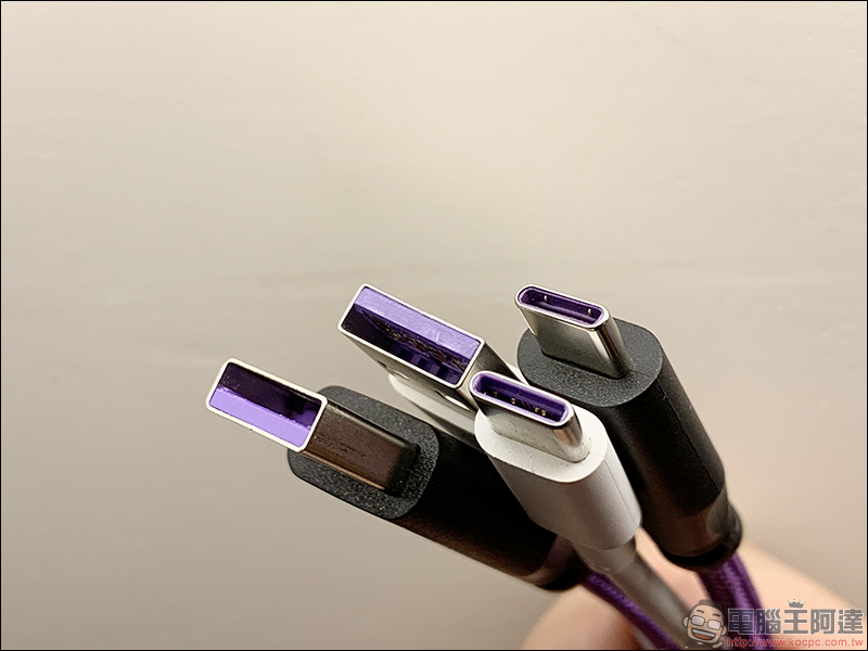 TOOTO 開箱 、評測 ：PD1 快充充電器、USB-C to C PD5A 充電線、USB-C to A 充電線(支援華為40W快充) - 電腦王阿達