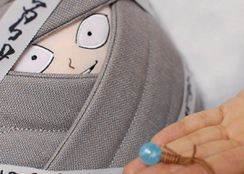 《 幽遊白書 》飛影嬰兒時期等比抱枕 不含稅日幣6,500円