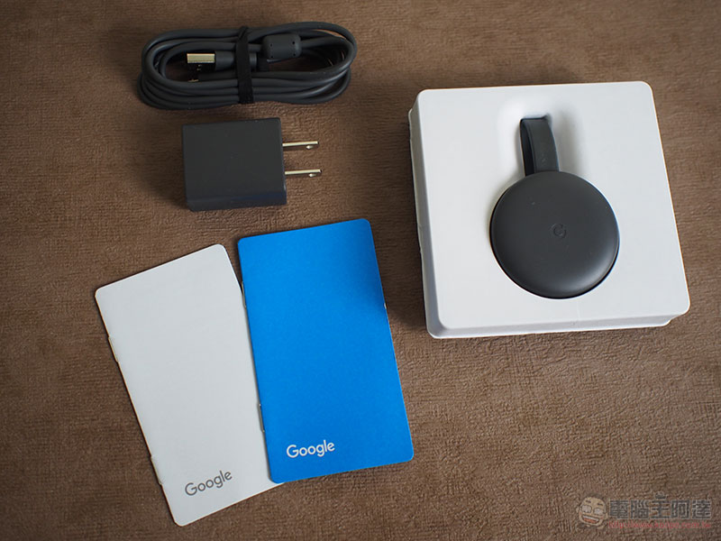 新一代 Chromecast 開箱、安裝、設定 ， 不智慧的電視也可以看 Netflix 與 YouTube - 電腦王阿達