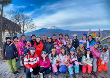 日本滑雪中毒者 機票+住宿+交通+雪具租借+滑雪滑到爽只要 18900 元起！