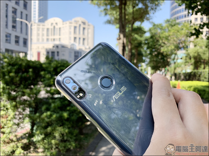 ASUS ZenFone Max Pro (M2) 開箱、實測、評價 ， 性能電力怪獸質感大升級 - 電腦王阿達