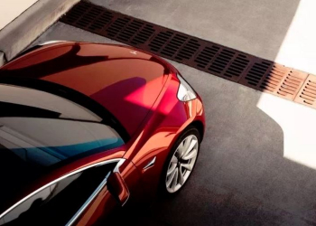 值不值得買？中國網友 TESLA Model 3 十一天試駕心得