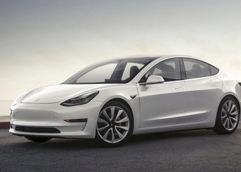 Tesla Model 3 「再」被《消費者報告》移除推薦資格