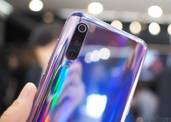 [ MWC2019 ] 全球首款 20W 無線快充旗艦 小米 9 實機動手玩（內含彩蛋：探索版實機照）