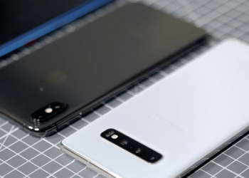 三星 Galaxy S10+ 與各家旗艦手機 PK 電池續航力測試