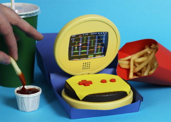 瑞典藝術家手工打造「 Game Burger Advance 」，復古任天堂老遊戲隨手玩