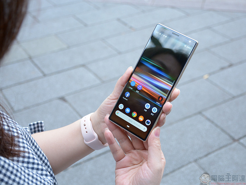 Xperia 10 Plus 上手、實拍，用 21：9 的視野記錄你的世界 - 電腦王阿達