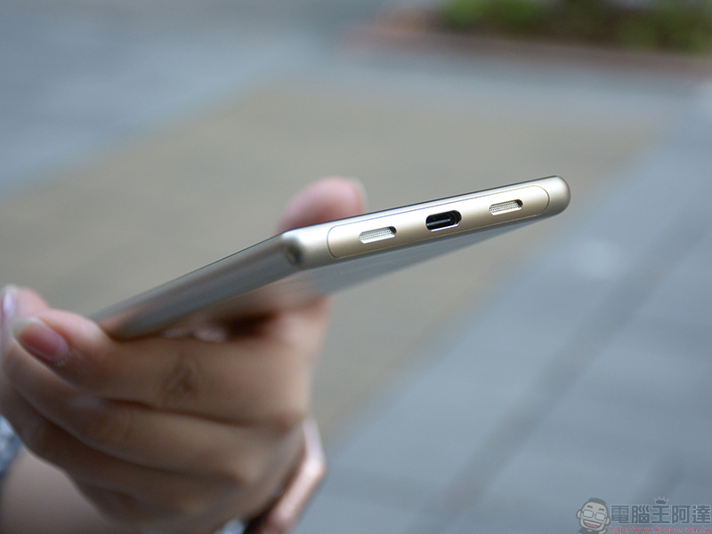 Xperia 10 Plus 上手、實拍，用 21：9 的視野記錄你的世界 - 電腦王阿達