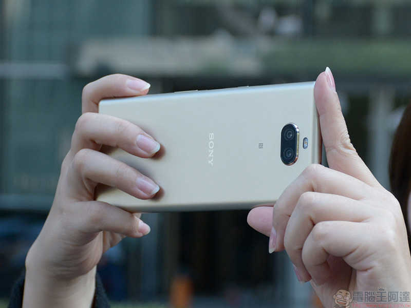Xperia 10 Plus 上手、實拍，用 21：9 的視野記錄你的世界 - 電腦王阿達