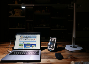 Dyson Lightcycle 檯燈 開箱動手玩：全能、全時的工作最佳夥伴