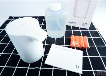 開箱文-米家自動洗手機套裝，自動產生洗手泡沫讓小朋友使用