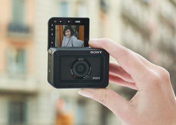 運動相機界的小鋼砲 Sony RX0 II 推出，配備 1.5 吋翻轉螢幕可支援 4K 錄影