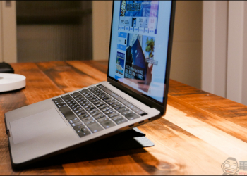 MOFT 筆電支架 開箱、評測、動手玩：超薄攜帶式筆電支架，隨身攜帶無負擔！