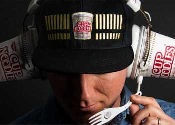 日清杯麵與 Kingston 合作推出電競耳麥 HyperX Cup MIX-IN ，是愚人節玩笑嗎？