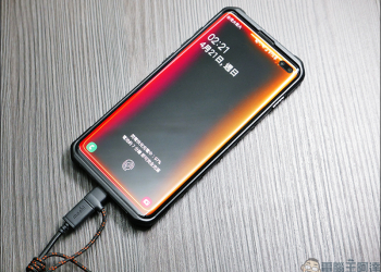 Moshi 三合一萬用充電線 開箱動手玩： Lightning＋USB-C＋MicroUSB 一條抵三條，三年保固超安心！