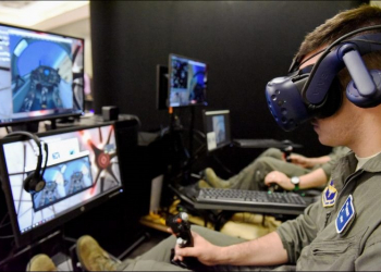 英國皇家空軍加入美國次世代飛行員培訓計畫，採用 HTC VIVE Pro 培育飛行員 - 電腦王阿達