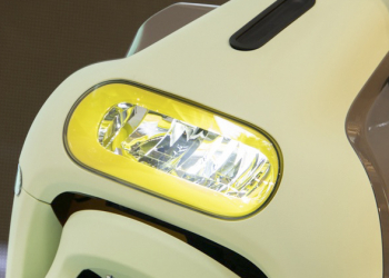 黃金交叉？ Gogoro 單月掛牌首度破萬 ，五月份直衝 11,643 輛