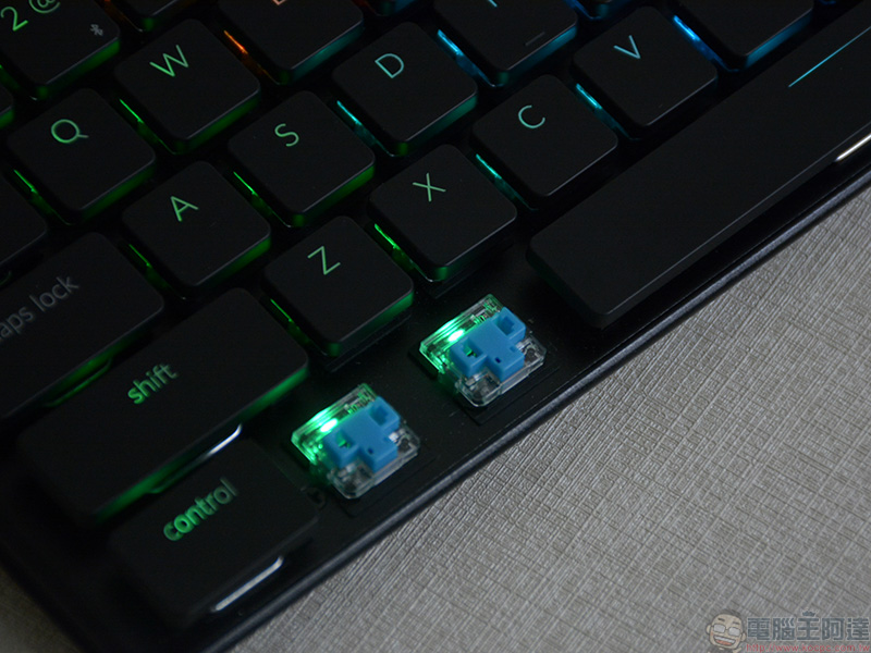 集資商品 Keychron K1 Version 2 機械式鍵盤 開箱動手玩，有線、藍牙雙模可相容四種系統 - 電腦王阿達