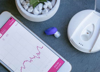 耳塞型基礎體溫監測工具 YONO ，簡化測量流程並提高精確度