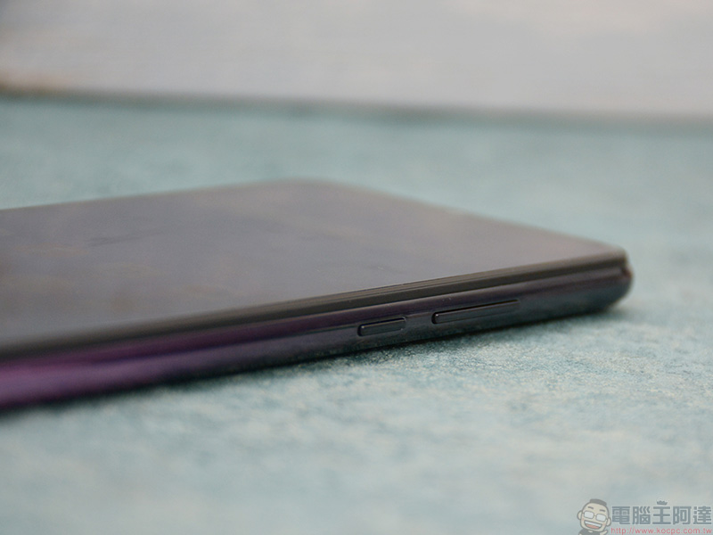 大容量、大電量、大螢幕 vivo Y17 開箱 、實測、介紹 ，父親節送禮高 CP 首選 - 電腦王阿達