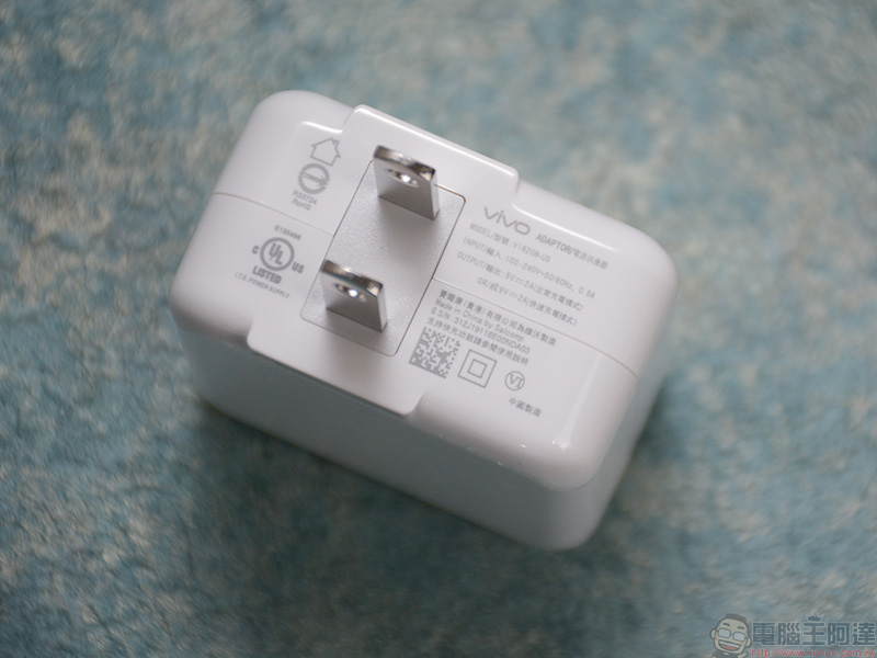 大容量、大電量、大螢幕 vivo Y17 開箱 、實測、介紹 ，父親節送禮高 CP 首選 - 電腦王阿達