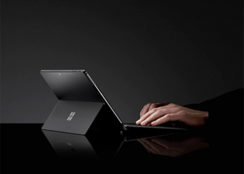 Microsoft 將推出代號「 Centaurus 」9 吋雙螢幕 Surface，運行 Windows Lite 作業系統