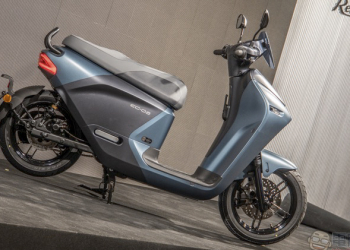 不只是換殼？ YAMAHA EC-05 正式發表 ，首款 Powered by Gogoro Network 電動車實車動眼看
