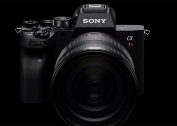可拍 2.4 億超高畫素 SONY A7R4 全幅無反突然推出，但這樣就跨一代？